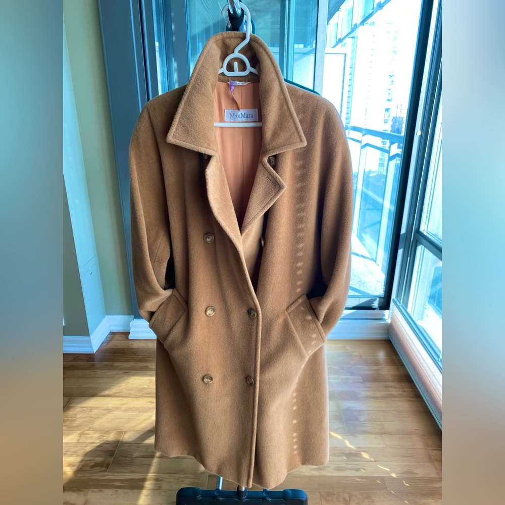 NEVER WORN: MaxMara Icon 101801 Coat 100% Virgin Wool (Orig $5K)